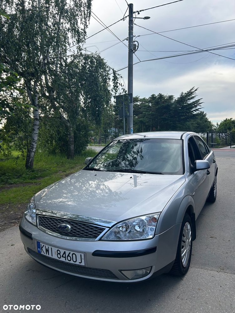Ford Mondeo - 12
