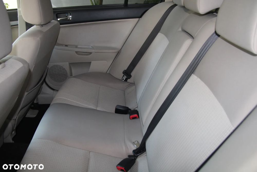 Mitsubishi Lancer 1.6 Invite - 15