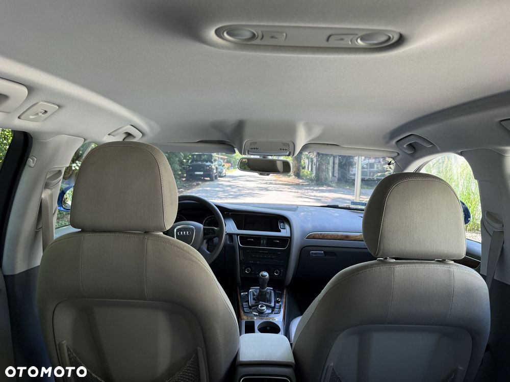 Audi A4 Avant 2.0 TDI - 25
