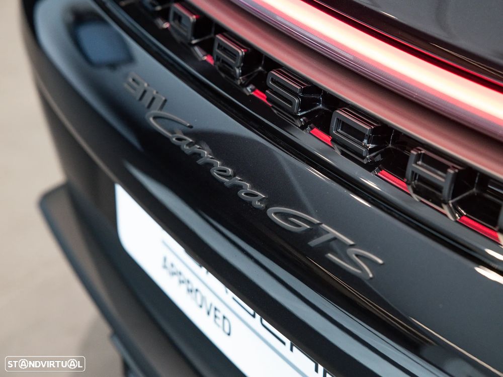 Porsche 911 (992) Carrera GTS - 17