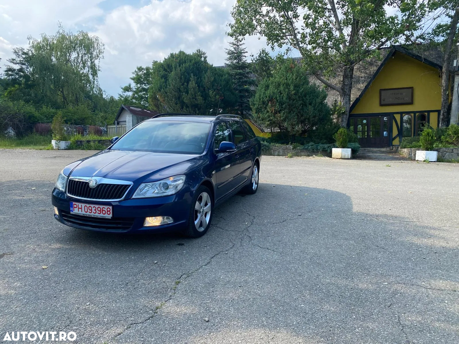 Skoda Octavia Combi 1.8 TSI Ambiente - 3