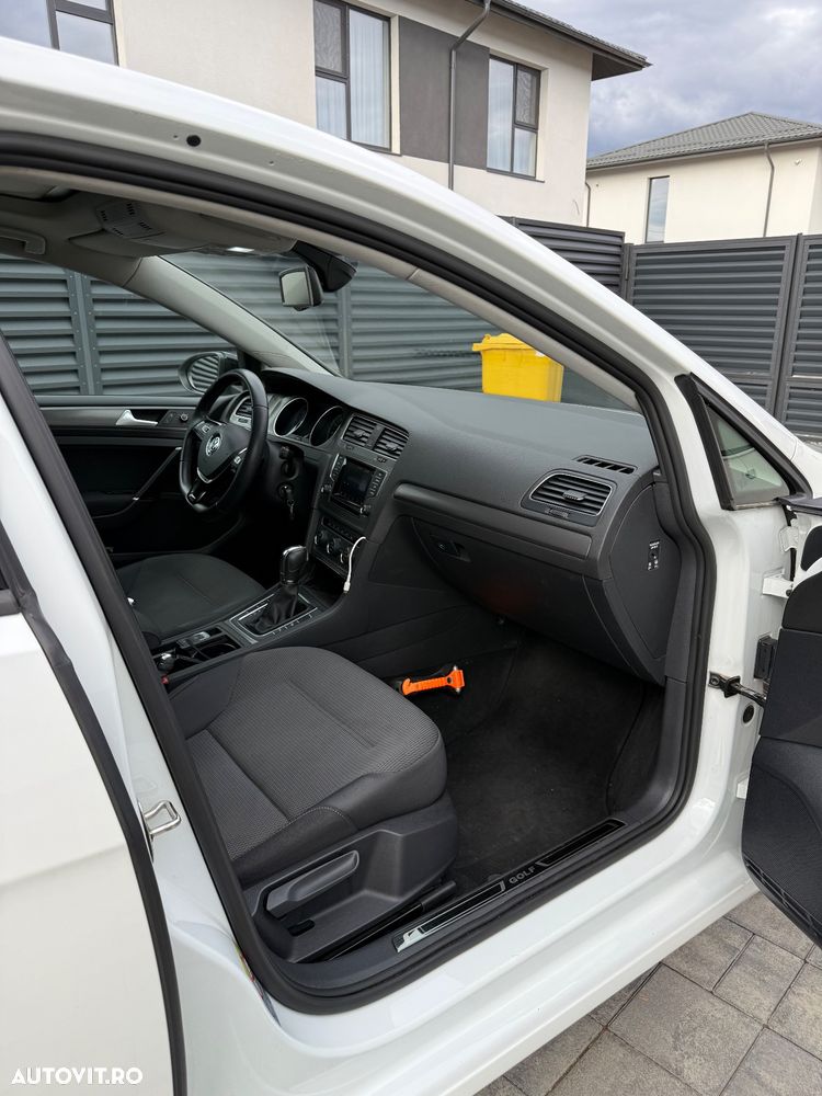 Volkswagen Golf 1.6 TDI DPF BMT DSG Comfortline - 18