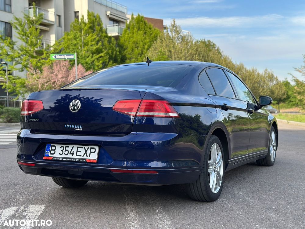 Volkswagen Passat 2.0 TDI SCR DSG Comfortline - 7