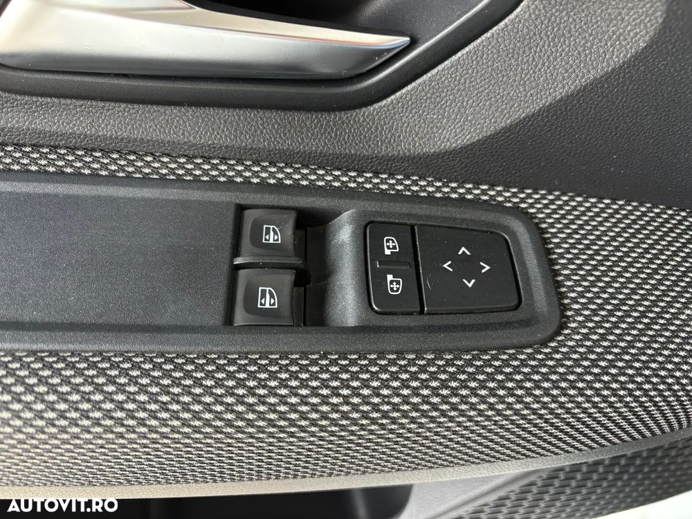 Dacia Logan TCe 90 MT6 Comfort - 12