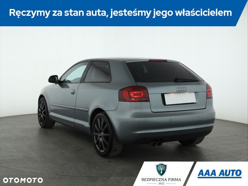 Audi A3 Sportback - 6