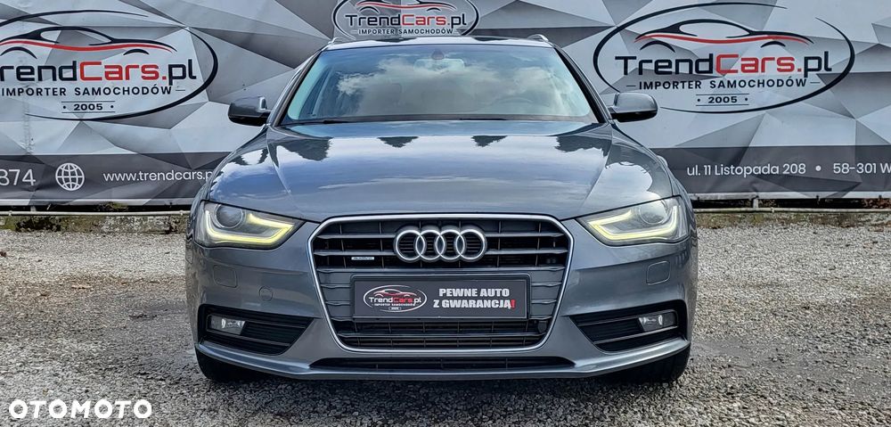 Audi A4 Avant 2.0 TDI DPF quattro S line Sportpaket - 2