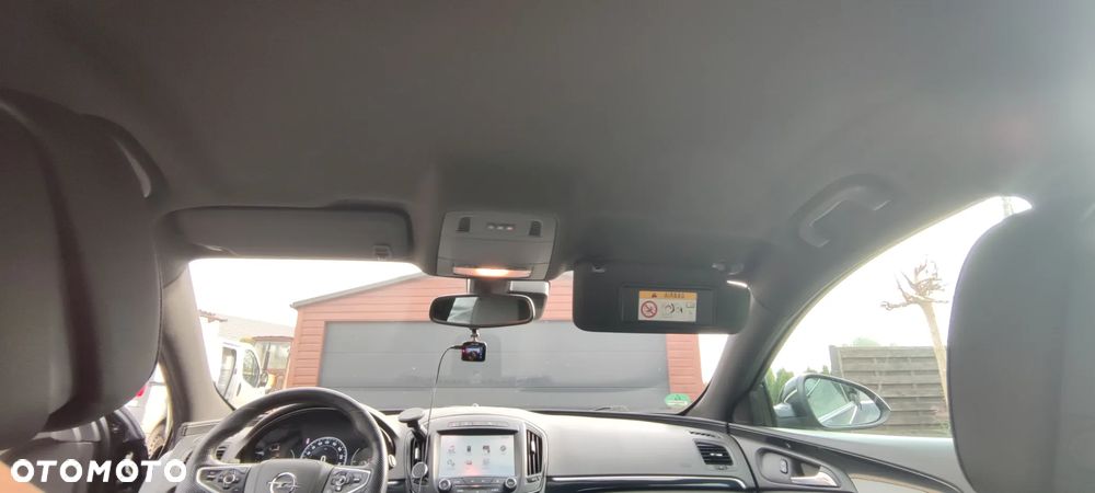 Opel Insignia - 15