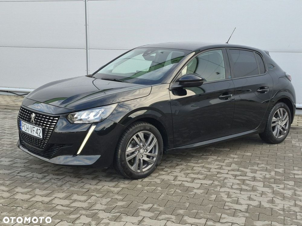 Peugeot 208 - 10