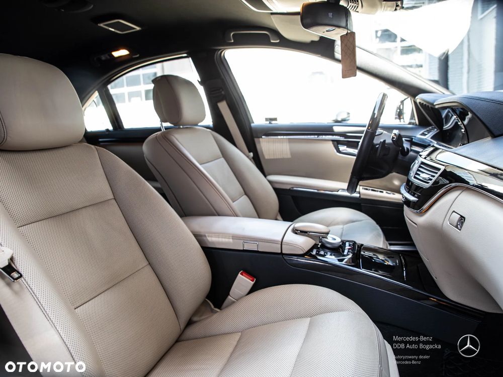 Mercedes-Benz Klasa S 500 BlueEFFICIENCY 4-Matic - 24
