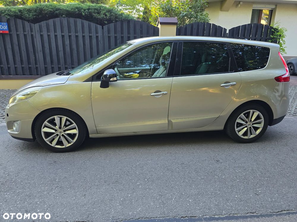 Renault Scenic - 2