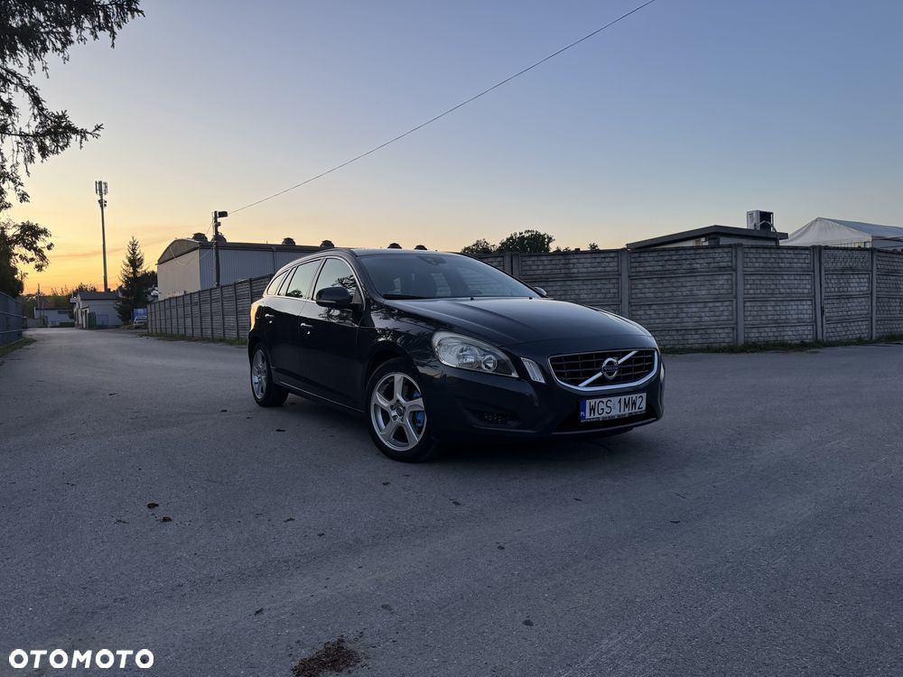 Volvo V60 - 1