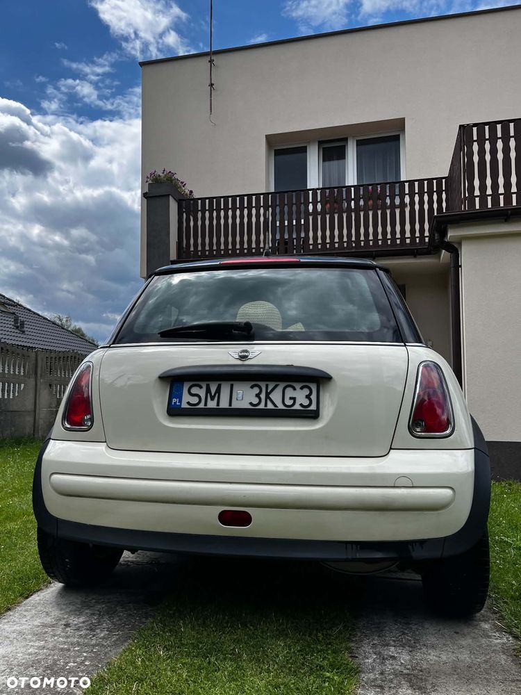 MINI ONE D - 4