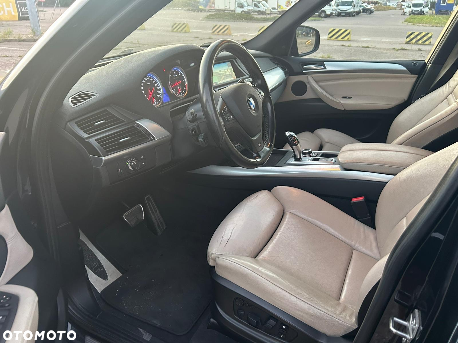BMW X5 M M50d - 17