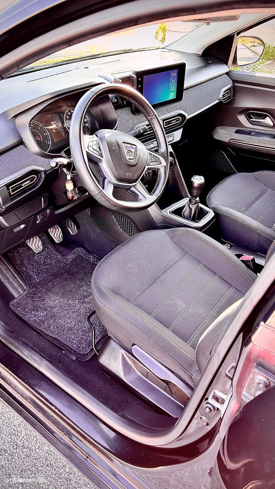Dacia Sandero - 7