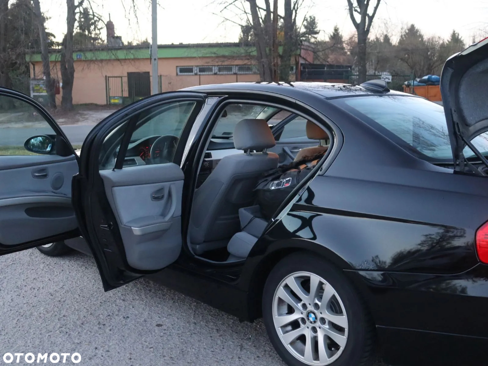 BMW Seria 3 320d - 6