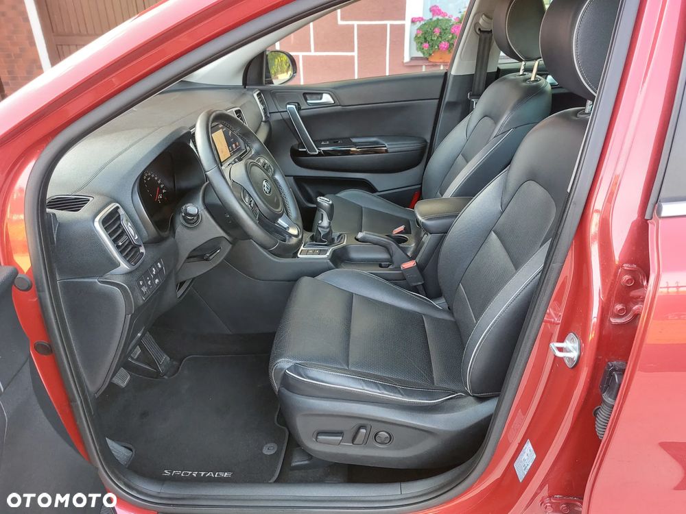 Kia Sportage 1.6 GDI 2WD DREAM-TEAM EDITION - 6
