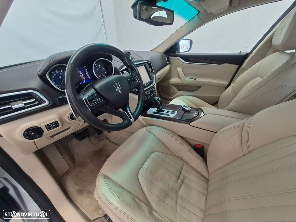 Maserati Ghibli 3.0 V6 S Q4 - 16
