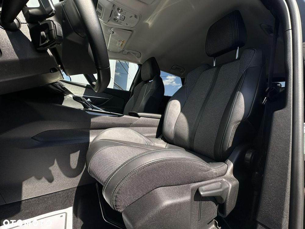 Peugeot 3008 225 e-EAT8 Allure Pack - 16