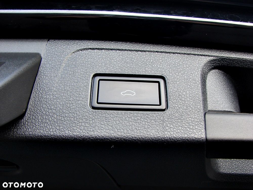Volkswagen Passat - 35
