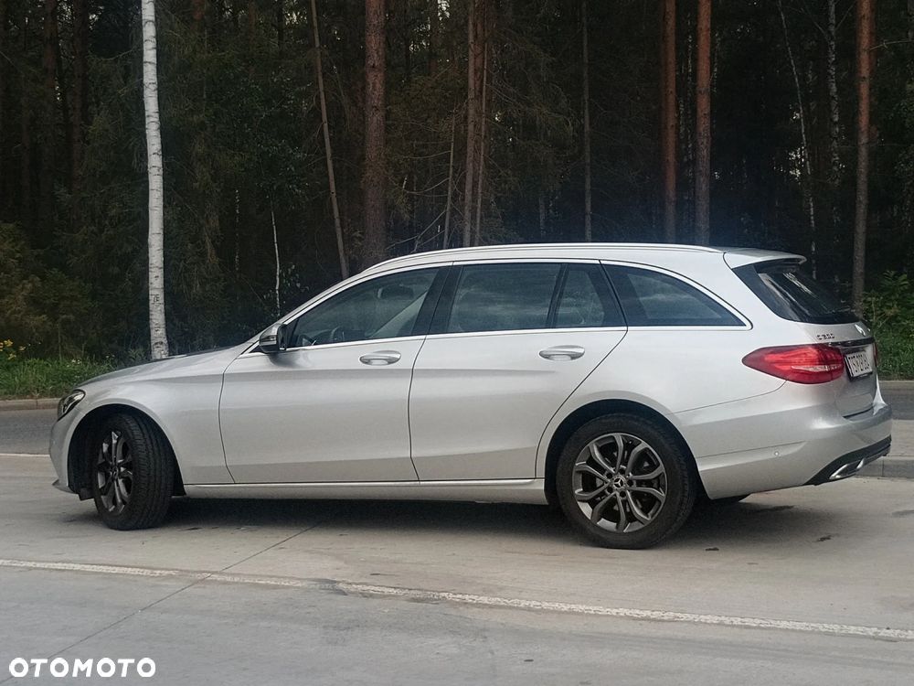 Mercedes-Benz Klasa C 200 4Matic 9G-TRONIC Avantgarde - 10