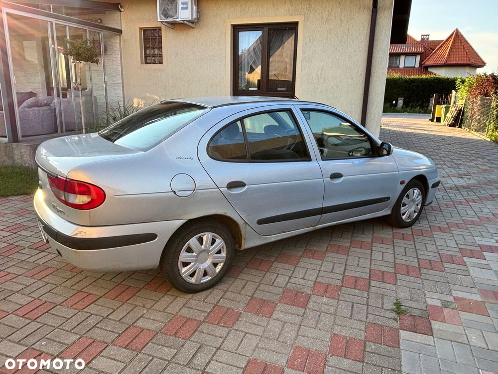 Renault Megane 1.4 16V Expression - 5