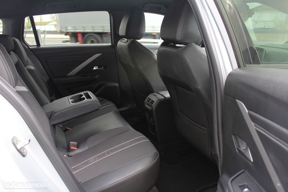 Opel Astra Sports Tourer 1.5 D GS Line Aut. - 11