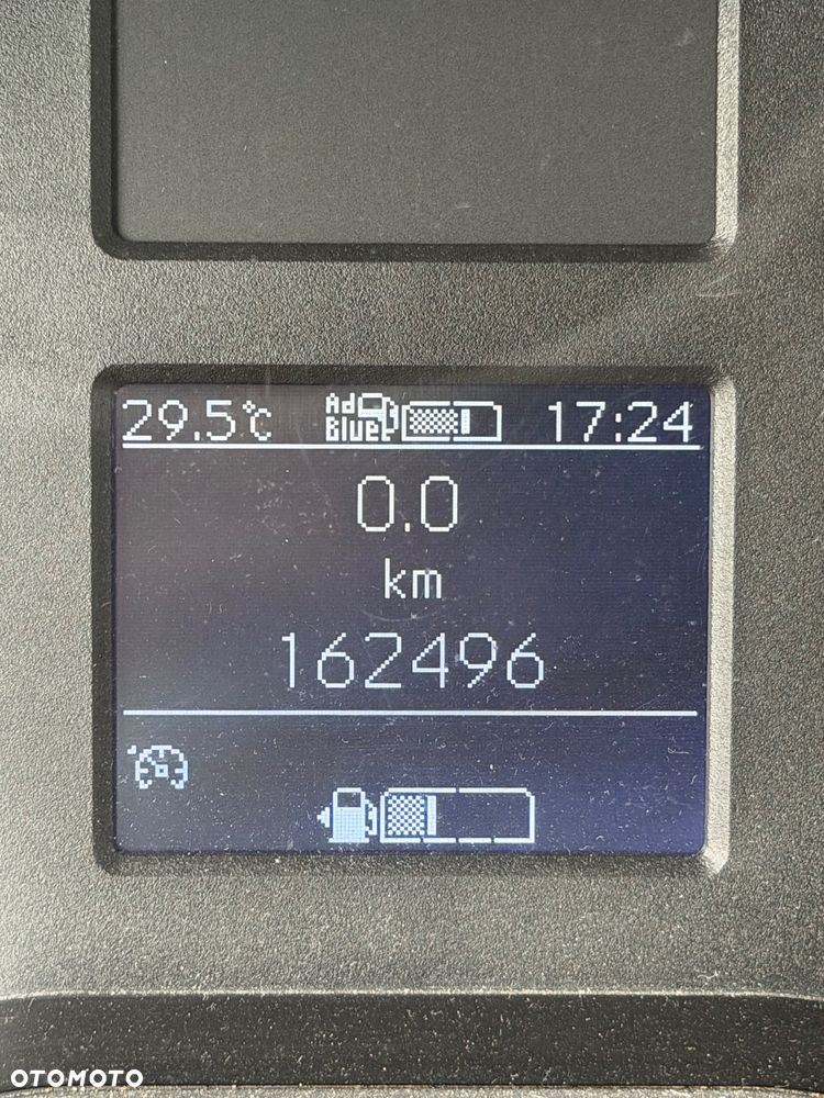 Mercedes-Benz Sprinter - 9
