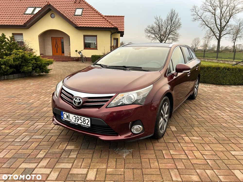 Toyota Avensis 1.8 Sol NAVI - 26