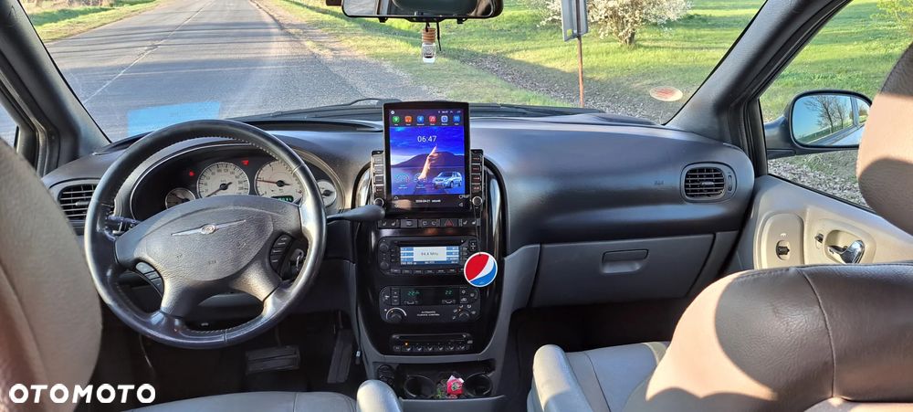 Chrysler Grand Voyager 2.8 CRD Limited - 10