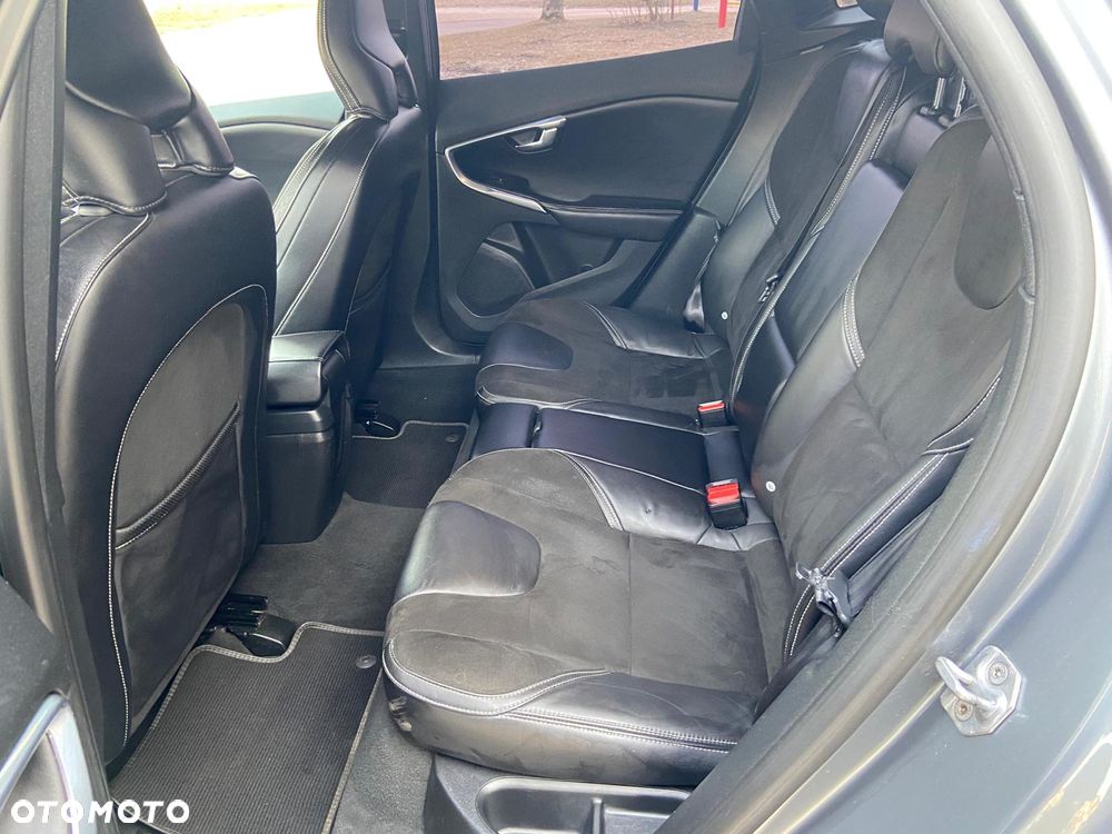 Volvo V40 D2 Kinetic - 39