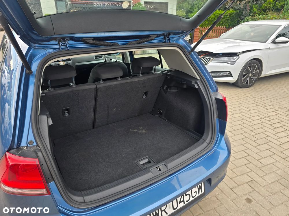 Volkswagen Golf - 18