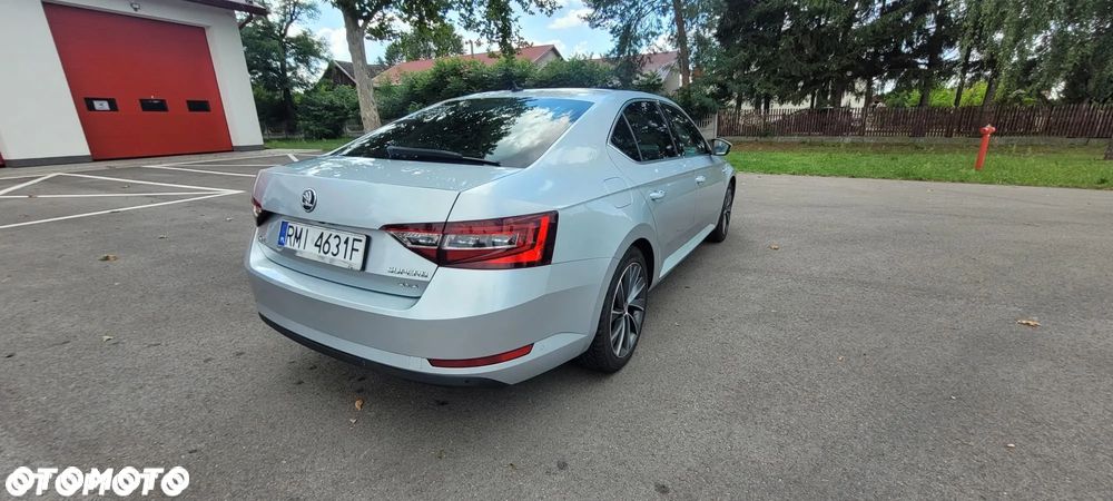 Skoda Superb 2.0 TDI 4x4 DSG L&K - 5