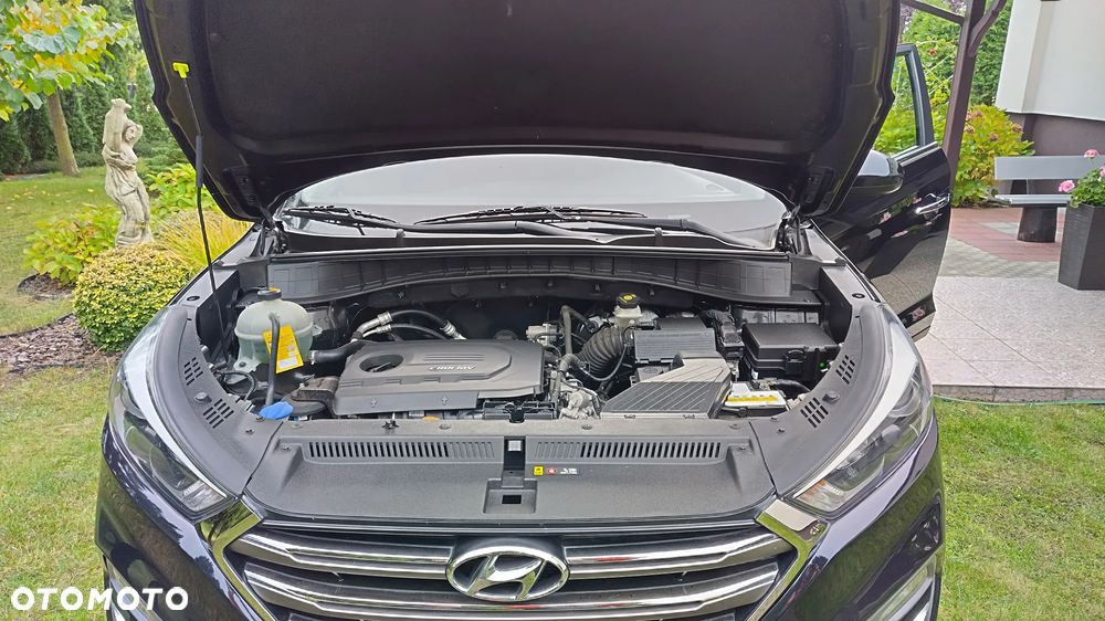 Hyundai Tucson blue 1.7 CRDi 2WD Style - 16