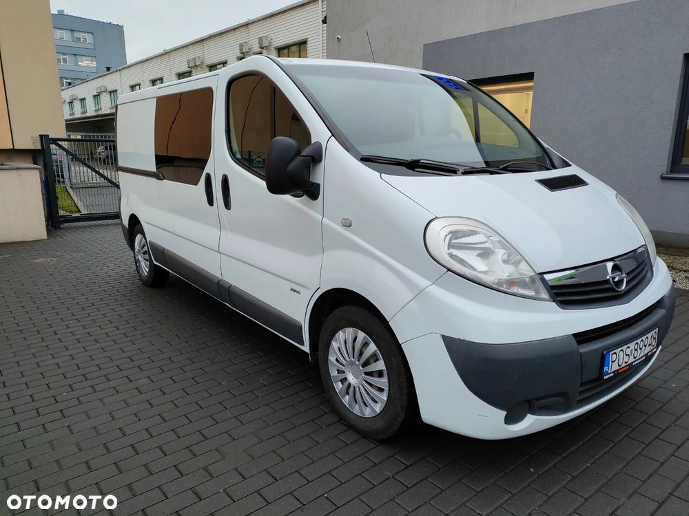 Opel VIVARO - 1