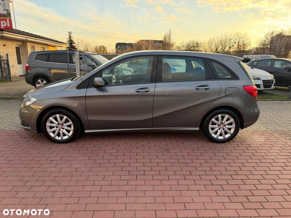 Mercedes-Benz Klasa B 180 BlueEFFICIENCY Edition - 4