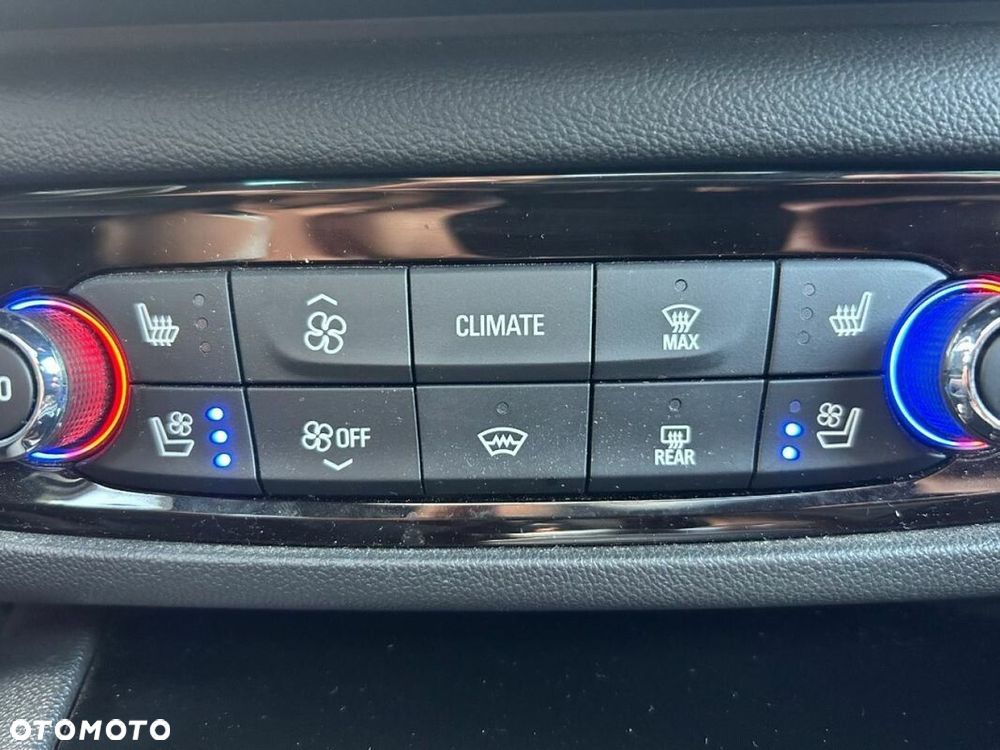 Opel Insignia 2.0 CDTI 4x4 Ultimate S&S - 31