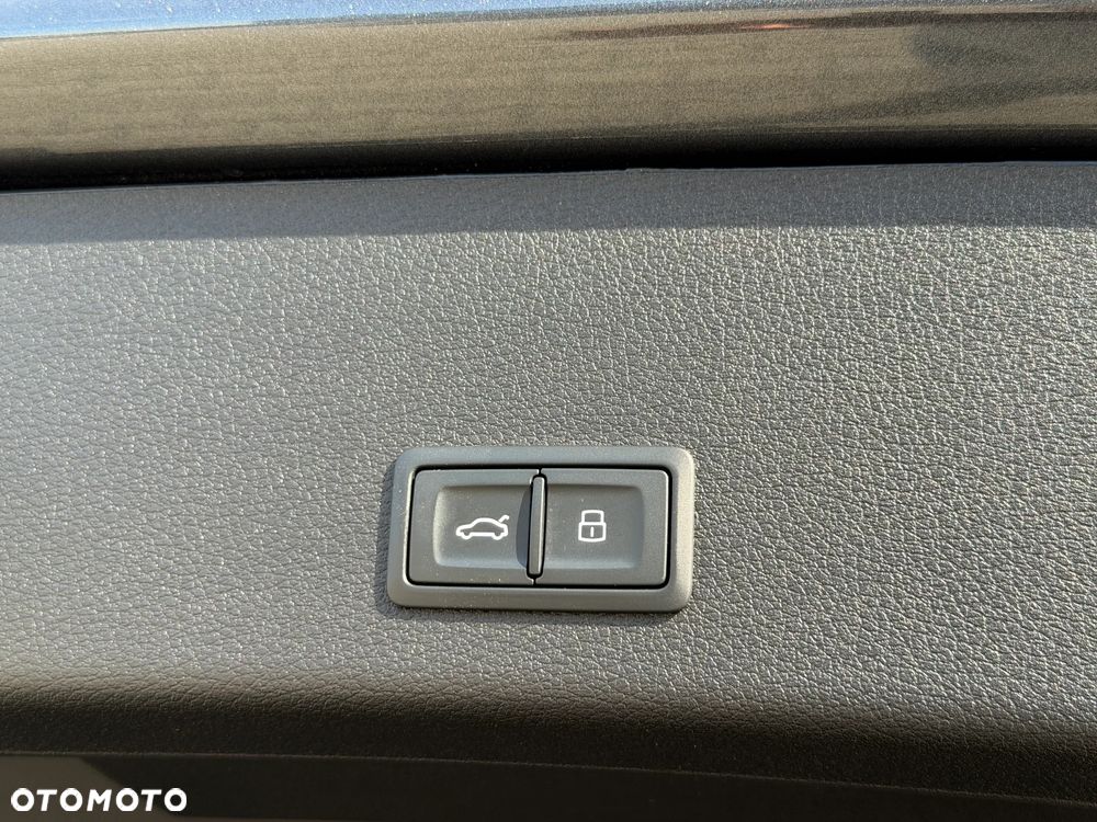 Audi e-tron 55 Quattro S Line - 9