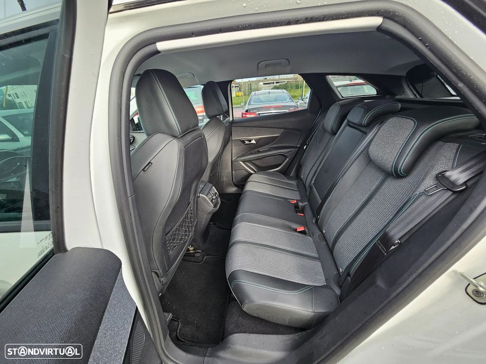 Peugeot 3008 1.5 BlueHDi Allure EAT8 - 9