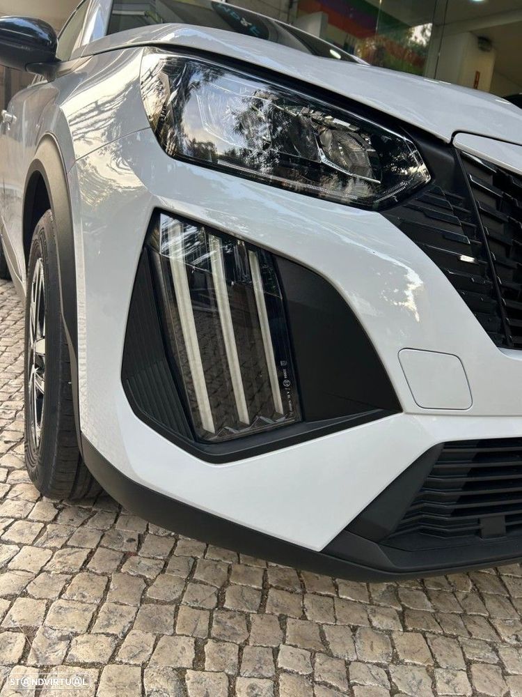 Peugeot 2008 1.2 PureTech Active - 15