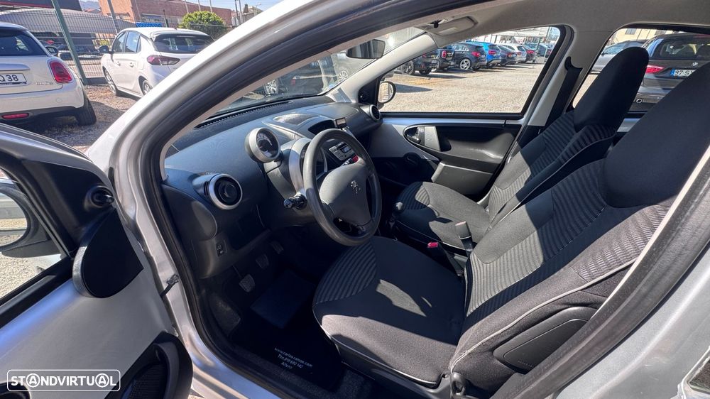 Peugeot 107 1.0 Active - 11