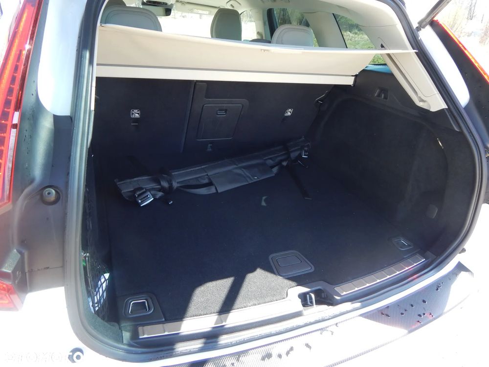 Volvo XC 60 D4 Inscription - 14