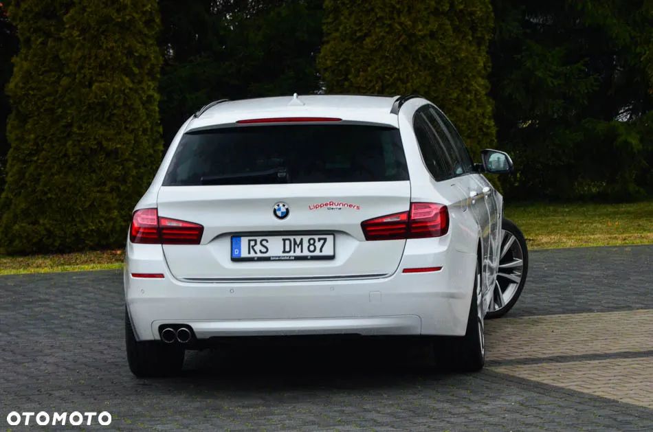 BMW Seria 5 520d Touring Luxury Line - 17