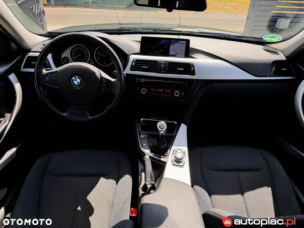 BMW Seria 3 320d DPF - 36
