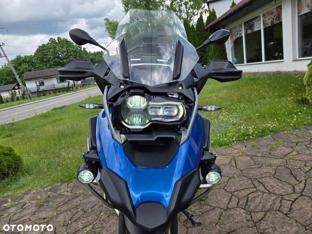 BMW R - 26