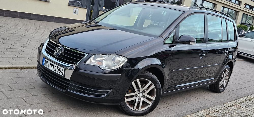 Volkswagen Touran 1.9 TDI DPF Conceptline - 1