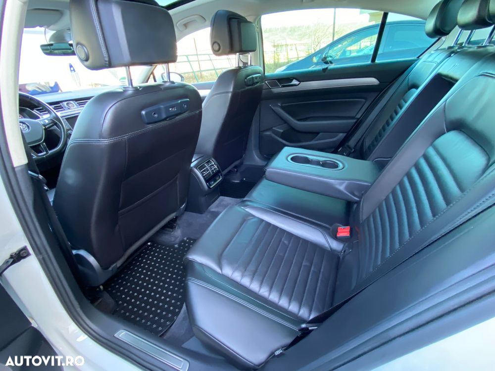 Volkswagen Passat 2.0 TDI DSG 4Motion Highline - 7