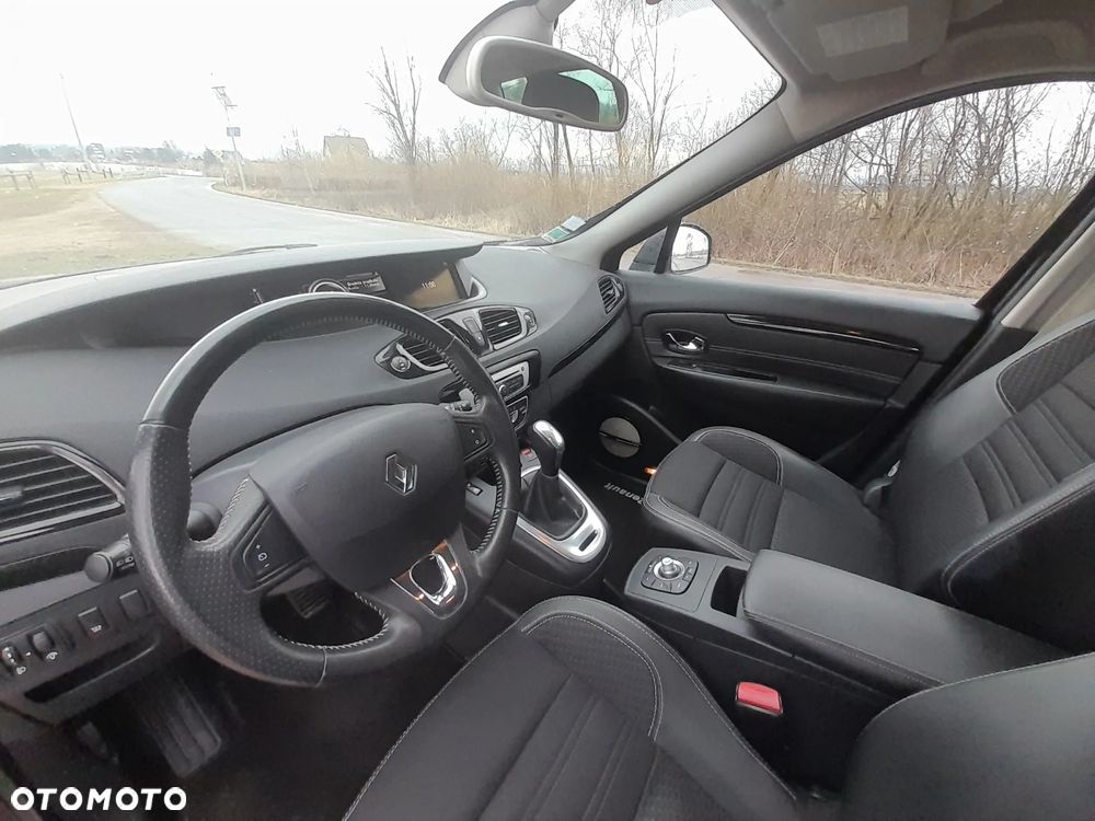 Renault Grand Scenic dCi 110 EDC Bose Edition - 16