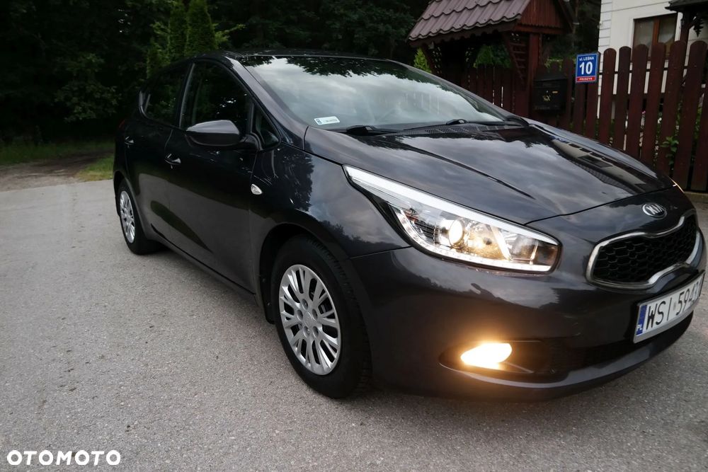 Kia Ceed 1.4 L - 22