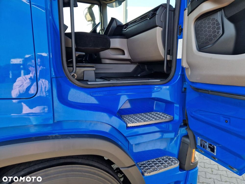 Scania R 450 A4x2NA - 13