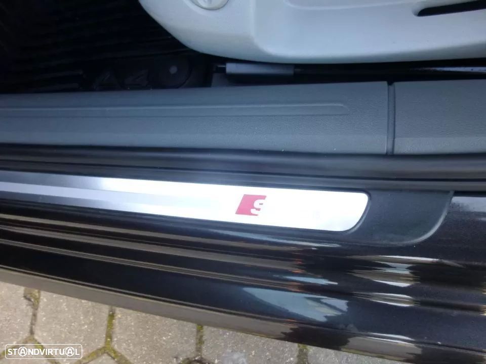 Audi A4 Avant 2.0 TDI Business Line S-line - 6